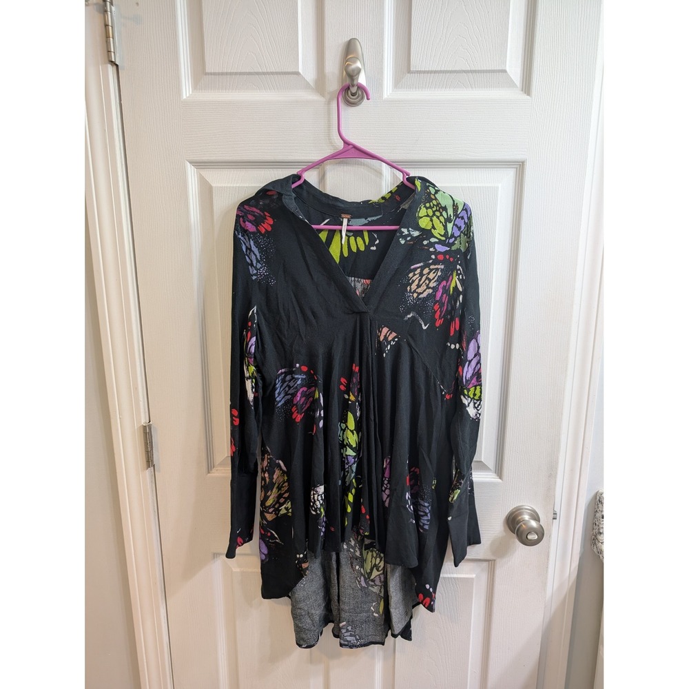 Free People Butterfly Print Black Long Sleeve V Neck Tunic Top Women's - Size‎ S